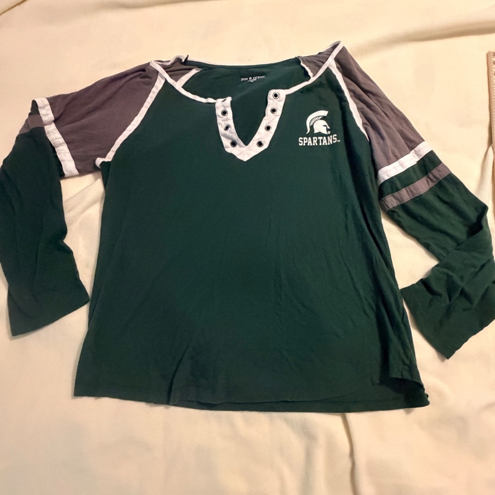 Michigan State Spartans Top Women 2XL Henley Green Sporty Gameday Indie Big10